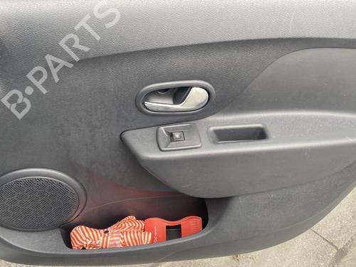 Third brake light DACIA SANDERO II 1.0 SCe 75 (B8JC, B8JD, B8NC) | BP27357502L11  - Image 22