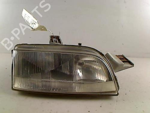 Used Right headlight FIAT PUNTO (176_) 1.7 TD (71 hp) 25535977