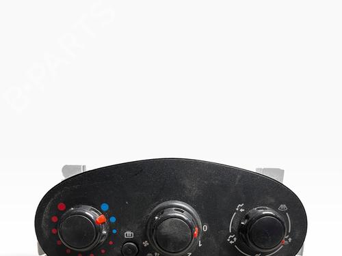 AC-Styringsenhed/Manøvreenhed AC-Styringsenhed/Manøvreenhed DACIA SANDERO II 1.2 (75 hp) 39755208 39755208