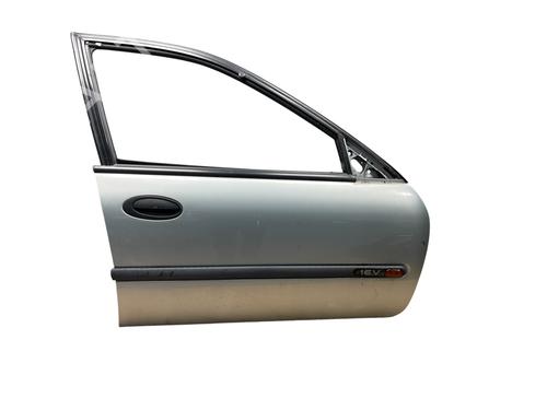 Used Right front door Right front door RENAULT LAGUNA I (B56_, 556_) 1.6 16V (B568, B561) (107 hp) 30677028 30677028