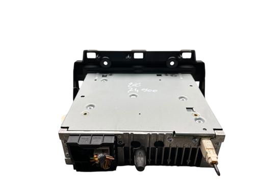 Radio PEUGEOT 208 I (CA_, CC_) 1.2 VTI 82 | BP28580458E6 