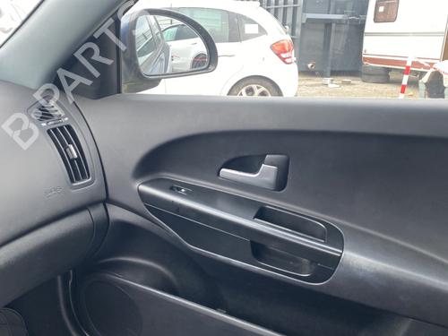 Front right lock KIA CEE'D Hatchback (ED) 1.6 CRDi 90 | BP31310938C97  - Image 14