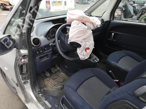 Right headlight PEUGEOT 1007 (KM_) 1.4 HDi | BP25580357C29 - Image 25