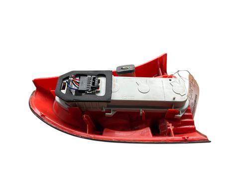 Right taillight RENAULT CLIO II (BB_, CB_) 1.2 (BB0A, BB0F, BB10, BB1K, BB28, BB2D, BB2H, CB0A,... | BP26973356C35