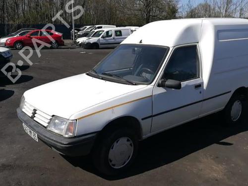 Left mirror PEUGEOT 205 II (20A/C) 1.7 Diesel | BP25577822C26 