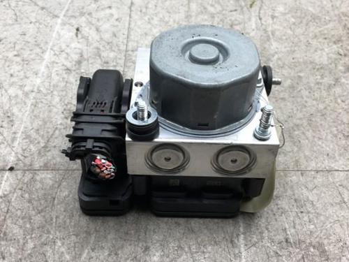 Used ABS pump RENAULT CAPTUR I (J5_, H5_) 1.5 dCi 90 (J5N4, J5M5, J5MW, J5M6, J5AL, J5AJ) (90 hp) 25573022