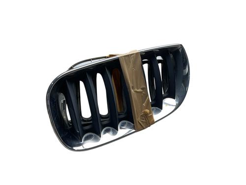 Used Grille BMW X3 (E83) 2.0 d (150 hp) 27664424