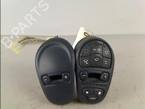 Used Climate control RENAULT ESPACE III (JE0_) 2.2 dCi (JE0K) (130 hp) 25523316