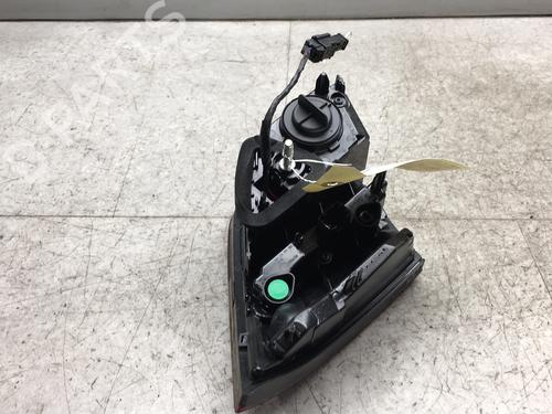 Used Right tailgate light Right tailgate light PEUGEOT 308 II (LB_, LP_, LW_, LH_, L3_) 1.5 BlueHDi 130 (131 hp) 25546916 25546916
