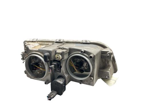 Left headlight VOLVO V40 Estate (645) 1.8 i | BP25576003C28 