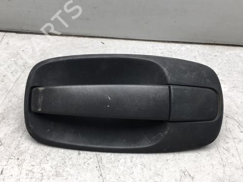 Używane Klamka zewnętrzna drzwi przednich prawych OPEL VIVARO A Van (X83) 2.0 CDTI (F7) (114 hp) 25533645