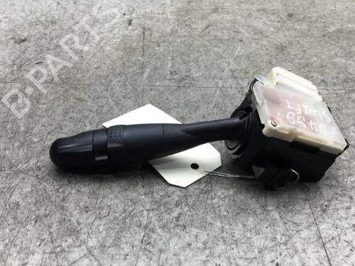 switch-suzuki-swift-iii-mz-ez-2005-25566399 main image