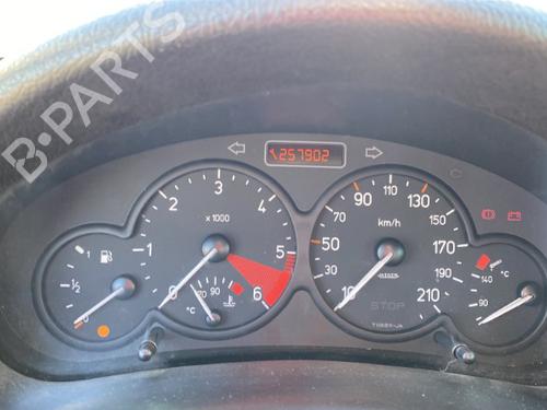 Clignotant avant gauche PEUGEOT 206 Hatchback (2A/C) 2.0 HDI 90 | BP28198788C32 