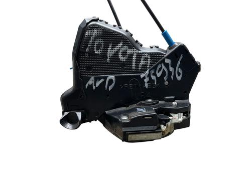 Used Front right lock TOYOTA AVENSIS (_T25_) 2.0 D-4D (ADT250_, ADT250R) (126 hp) 31659448