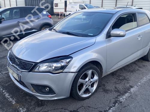 Warning switch KIA PRO CEE'D (ED) 1.6 CRDi 128 | BP32526113I22 - Image 19