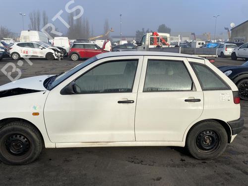 Right taillight SEAT IBIZA II (6K1) 1.4 i | BP25529195C35 