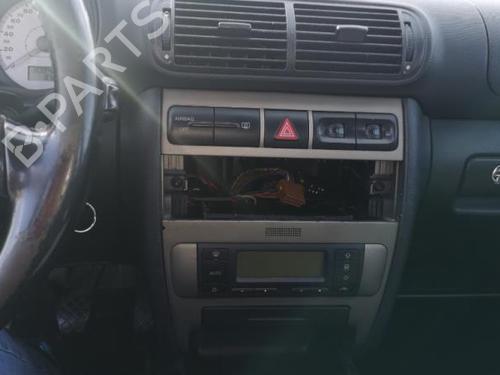 Højre baklys, luke SEAT LEON (1M1) 1.9 TDI | BP25583333C80 