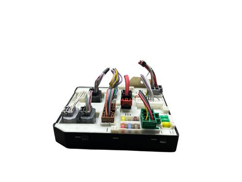 Used Fuse box RENAULT GRAND SCÉNIC III (JZ0/1_) 1.6 dCi (JZ00, JZ12) (130 hp) 32098073