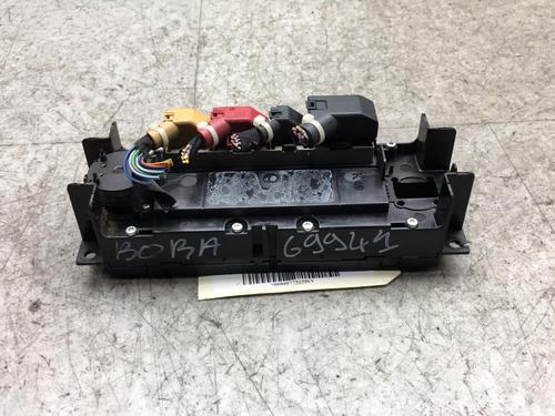 Airco bedieningspaneel VW BORA I (1J2) 1.9 TDI | BP25529552I5