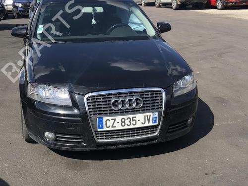 Radio AUDI A3 Sportback (8PA) 2.0 TDI 16V | BP25555686E6 