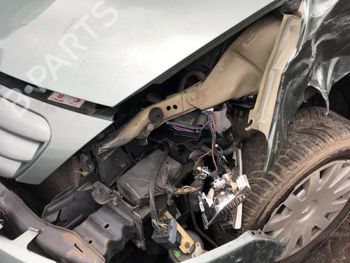 Venstre bremsekaliber foran CITROËN C3 I (FC_, FN_) 1.4 HDi | BP25576364M105 