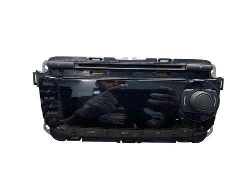 Used Radio SEAT IBIZA IV (6J5, 6P1) 1.2 TDI (75 hp) 28201281