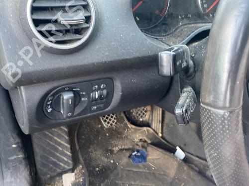 Front wiper motor AUDI A3 (8P1) 2.0 TDI 16V | BP32476953M29 - Image 11