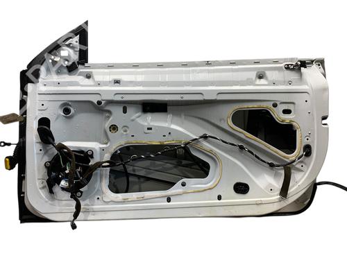 Right front door RENAULT LAGUNA Coupe (DT0/1) 2.0 dCi (DT01, DT08, DT09, DT0K, DT12, DT1C, DT1D, DT1M,... | BP25584629C3 