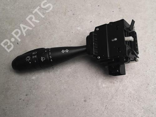 Commutateur MITSUBISHI COLT VI (Z3_A, Z2_A) 1.5 DI-D (Z39A) (95 hp) 25577532
