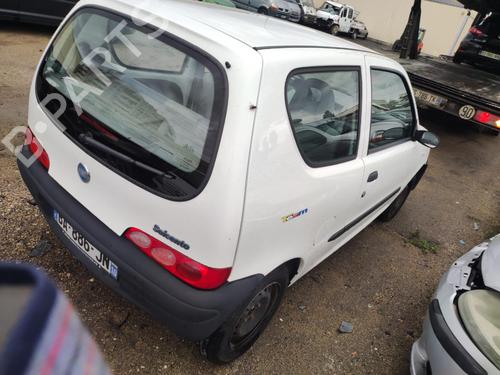 Left front indicator FIAT SEICENTO / 600 (187_) 1.1 (187AXB, 187AXB1A, 187AXC1A02) | BP25507008C32 