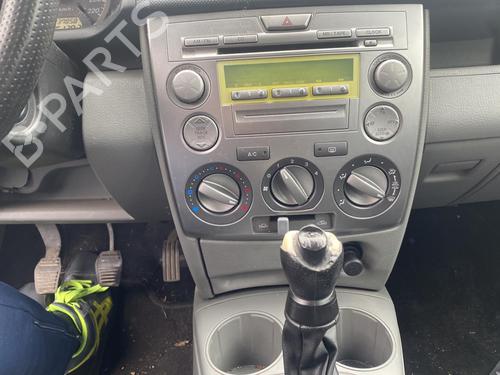 Left front window switch MAZDA 2 (DY) 1.4 CD | BP25542018I27  - Image 25