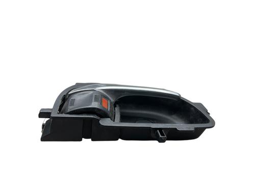 Used Front right interior door handle Front right interior door handle 25563555 25563555