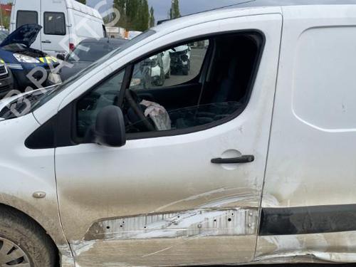 Front right window mechanism CITROËN BERLINGO Box Body/MPV (B9) 1.6 HDi / BlueHDi 75 | BP25543929C23 