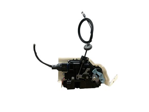 Front right lock VW TOURAN (1T1, 1T2) 2.0 TDI 16V | BP25572614C97