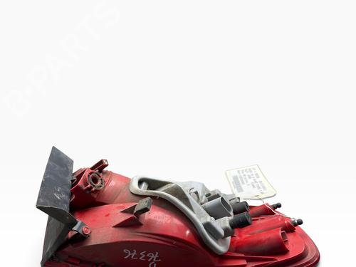 right-taillight-audi-a4-b8-avant-8k5-2007-2008-2009-2010-2011-2012-2013-2014-2015-2016-2017-33019863 main image