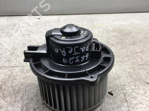 Ventilator motor MITSUBISHI PAJERO III (V7_W, V6_W) 3.2 Di-D (V68W) (160 hp) 25556686