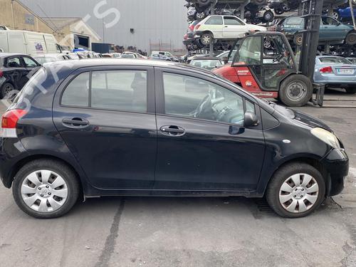 Venstre foran beltestrammer TOYOTA YARIS (_P9_) 1.33 VVT-i (NSP90_, NSP90R) | BP25546504C87 