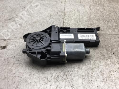 Used Left front window motor Left front window motor RENAULT SCÉNIC III (JZ0/1_) 1.5 dCi (110 hp) 25545991 25545991