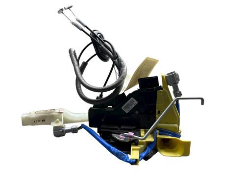 front-left-lock-kia-niro-i-de-2016-2017-2018-2019-2020-2021-2022-25539833 main image