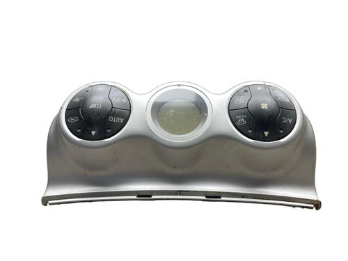 Climate control TOYOTA URBAN CRUISER (_P1_) 1.4 D-4D (NLP110_, NLP110R) 5590052640B0