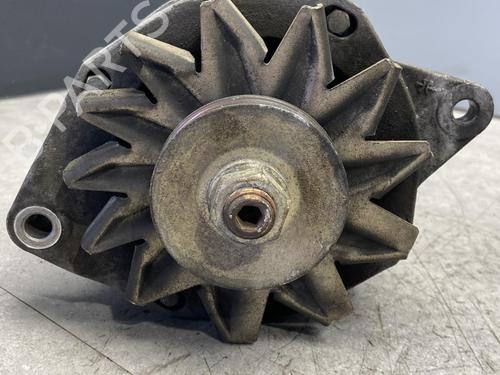 Used Alternator RENAULT TRAFIC Van (T_, P_, V_) 2.1 D (64 hp) 25525641