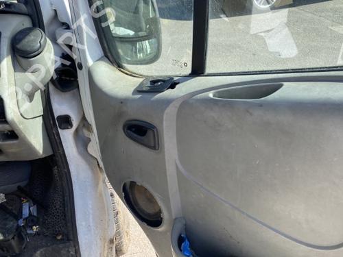 Right headlight RENAULT TRAFIC II Van (FL) 1.9 dCi 100 (FL0C, FL0K, FL0B) | BP27323583C29 - Image 17