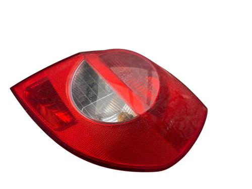 Used Right taillight RENAULT CLIO III (BR0/1, CR0/1) 1.5 dCi (BR17, CR17) (86 hp) 31066145