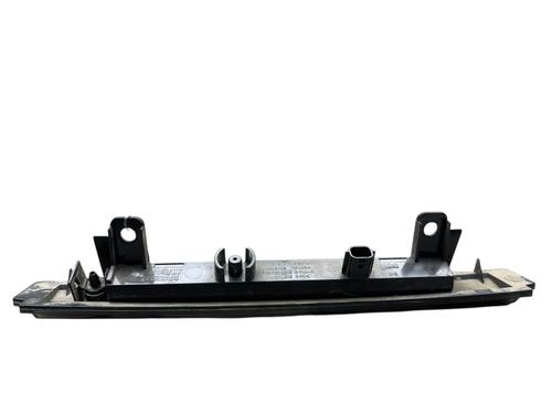 Used Third brake light Third brake light RENAULT GRAND SCÉNIC IV (R9_) 1.3 TCe 160 (R9NC) (158 hp) 25894338 25894338