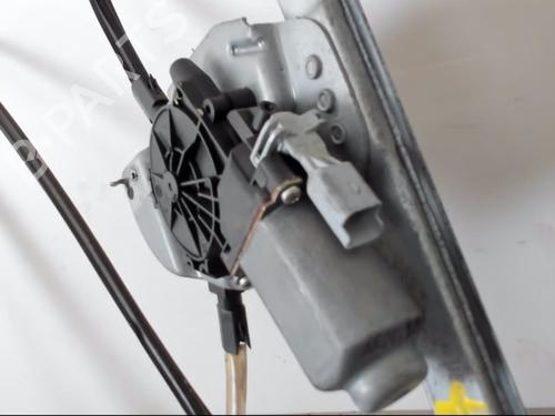 Front right window mechanism PEUGEOT 1007 (KM_) 1.4 HDi | BP25552993C23