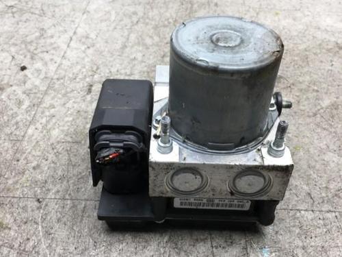 Used ABS pump PEUGEOT 3008 I MPV (0U_) 1.6 HDi (114 hp) 25548299