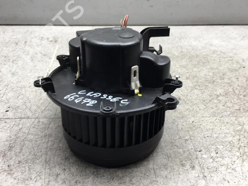 Used Heater blower motor Heater blower motor MERCEDES-BENZ C-CLASS (W203) C 270 CDI (203.016) (170 hp) 25522256 25522256