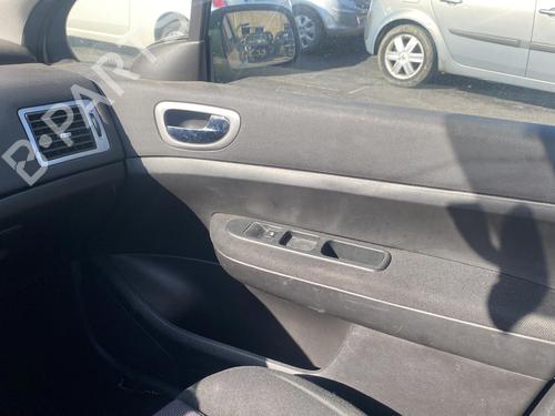 Right sun visor PEUGEOT 307 Break (3E) 2.0 HDI 110 | BP25557765I2 - Image 33