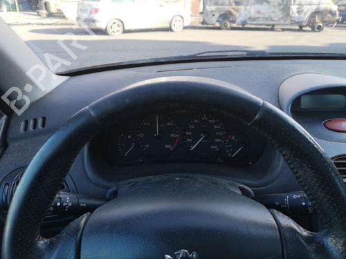 Højre forlygte PEUGEOT 206 Hatchback (2A/C) 2.0 HDI 90 | BP25561642C29 