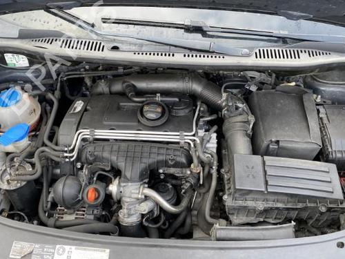 Venstre bak beltestrammer VW TOURAN (1T1, 1T2) 2.0 TDI 16V | BP25572623C89 